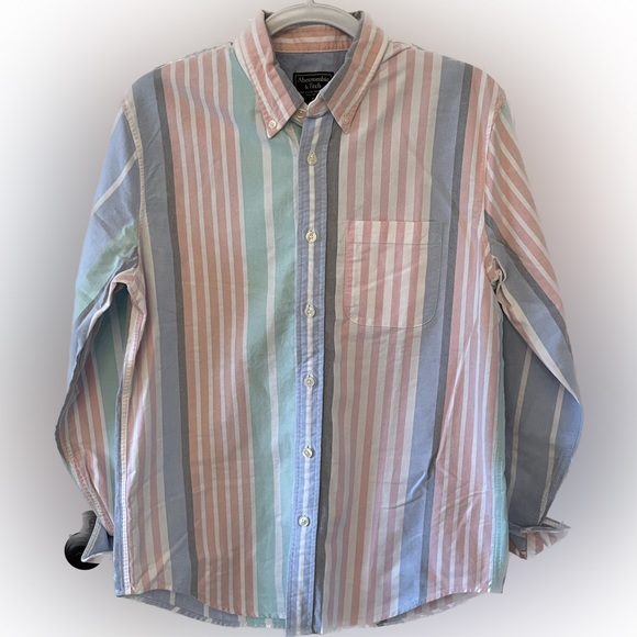 Abercrombie & Fitch Other - Abercrombie & Fitch Long Sleeve Button Up. Size Men’s M. Multi-Colored.